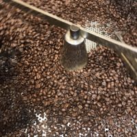 Roasting coffee beans